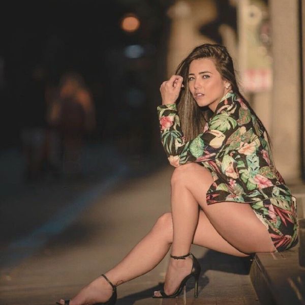 Karina is a beautiful and cultured model that been in the cover of important international magazines. She can speak English, Portugueses and Spanish. Let yourself be carried away by her charms and you will repeat.