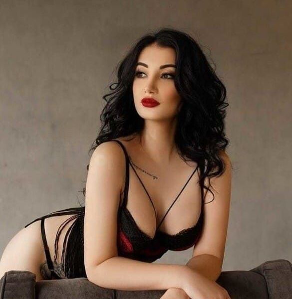 Hi !!! I am young hot girl. I have nice curvy shaped body and of course amazing ass. I can offer you SPLENDID SERVICE in escort which you never met before. If you want spend your time with really amazing SEXY GIRL you welcome . I am positive attitude that makes your meetings fun and comfortable with enjoyful pleasure. I am real and ALL PHOTOS ARE 100%