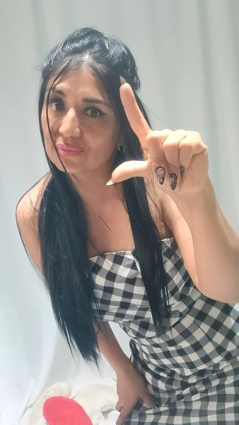 Mi atención es virtual exclusivamente
NO HAGO ENCUENTROS 🚫

Morocha argentina 🇦🇷 de 46 años de Bs As,una hembra sexy con voz muy sensual,me gusta provocar, gustar seducir y hacer juegos de roles.
Soy una zorrita mala, villana y dominante.
Vas a vivir una experiencia morbosa de realidad virtual garantizada y libre de estafa.
Videollamada, sexting, sexo telefónico
Convencional,personalizado,BDSM 
Switch
Juego de roles 
Humillación
Dominación 
Findom
Petplay
Cuckold
Juego de edades 