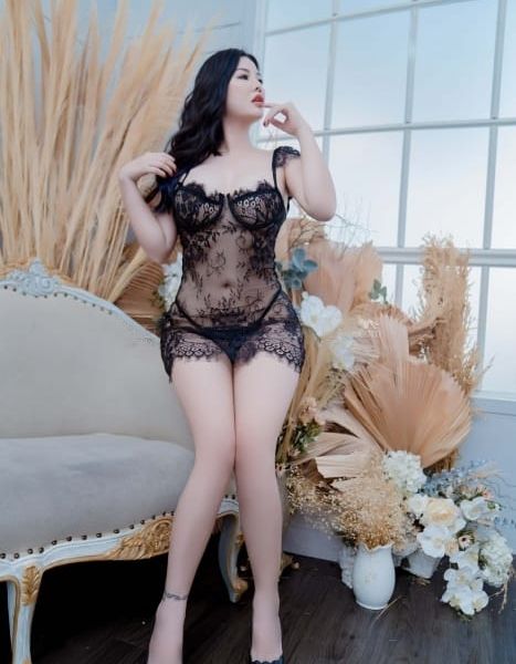My name is Eden Linh, 25 year olds.i living in dubai, i am 1000000% really girl. i am good girl for u. I have a gorgeous and fresh look, cute face, baby, small waist and cute body . How about spending time in the company of a seductive girl? If that is what you need , I'm ready to meet you! I'm here to give my beauty and charm. I'm sure you can't pass me by. I can become your wonderful companion, friend and lover. It all depends on you, in what role you want to see me today. The pictures are mine 100%❤️❤️❤️❤️ Only for exclusive, discreet and well-mannered Gentlemen. Perhaps we will become acquainted.