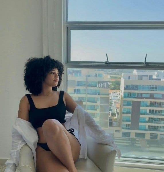 RECIEN LLEGADA SI A TODO SHEISA Me gusta mucho disfrutar en la cama, mis servicios sexuales son de lo más variados y morbosos. Realizo de todo como, trato de novia, 69, francés natural griego fantasías y muchas cosas más 24 h tambien salidas a hoteles y domicilios soy independiente